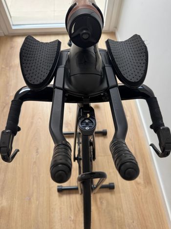 Trek Speed Concept SLR 7 eTap 2023 2023 Road & Gravel usato, Nero — immagine 8 di 9