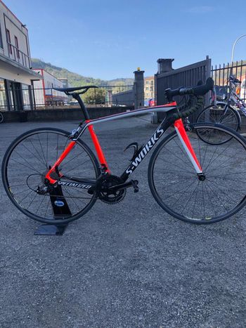 Specialized Tarmac SRAM Rival 2017 Road & Gravel usato