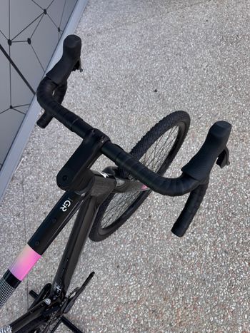 Used Scott Addict Gravel 30 2025 Road & Gravel, Black — image 15 of 16
