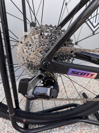 Used Scott Addict Gravel 30 2025 Road & Gravel, Black — image 13 of 16
