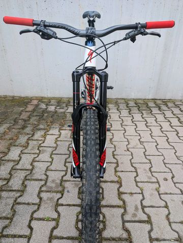 Gebrauchtes Specialized Enduro Expert Carbon 650b 2016 2016 Mountainbike, Weiß, 27.5 — Bild 2 von 9