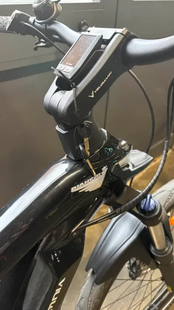 Used Bianchi E-Omnia T-Type 2023 Mountainbike, Black — image 3 of 4