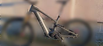 Canyon Strive:ON CFR Underdog 2023 Frameset 2023 Mountainbike usato, Nero — immagine 7 di 7