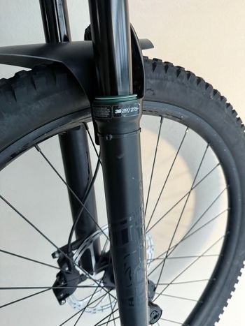 Used Trek Fuel EX 9.8 XT 2022 2022 Mountainbike, Blu — image 5 of 5
