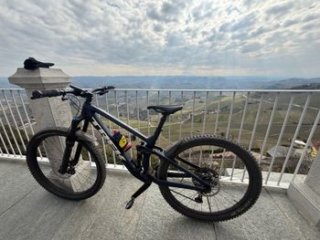 Used Trek Fuel EX 9.8 XT 2022 2022 Mountainbike, Blu — image 1 of 5