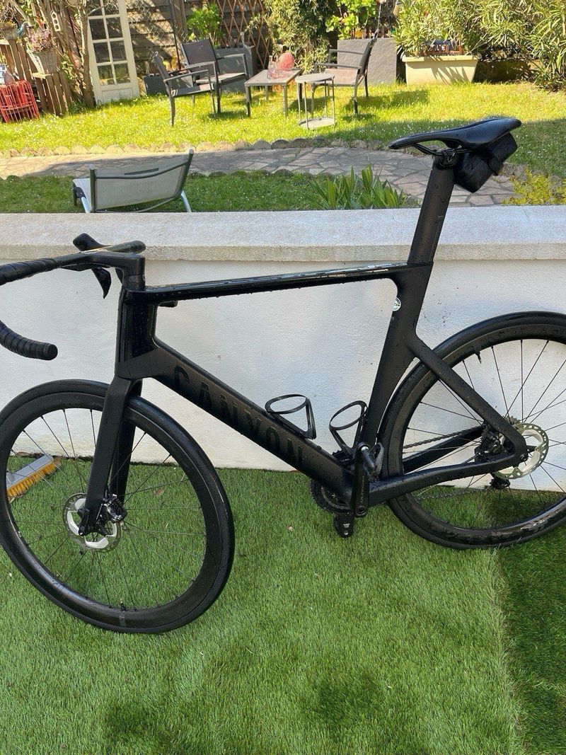 Gebrauchtes Canyon Aeroad CF SLX 8 Di2 Cosmic 2024 2024 Road & Gravel