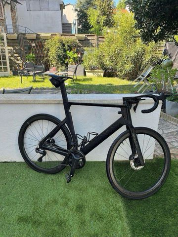Brugt Canyon Aeroad CF SLX 8 Di2 Cosmic 2024 2024 Road & Gravel — billede 9 af 10