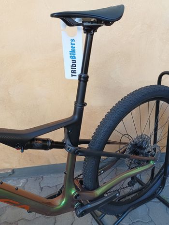 Orbea OIZ M30 2024 2024 Mountainbike usato, Verde — immagine 6 di 6