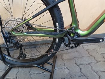 Orbea OIZ M30 2024 2024 Mountainbike usato, Verde — immagine 5 di 6