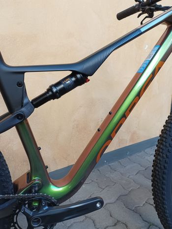 Orbea OIZ M30 2024 2024 Mountainbike usato, Verde — immagine 4 di 6