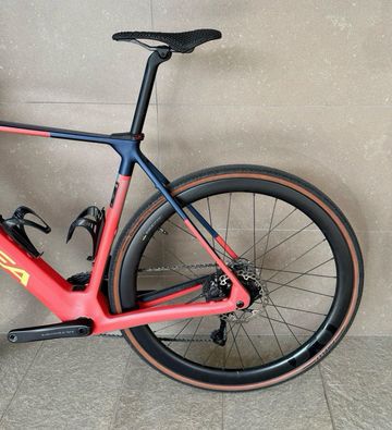 Orbea GAIN M20i 20mph 2024 2024 Road & Gravel usato, Rosso — immagine 7 di 11