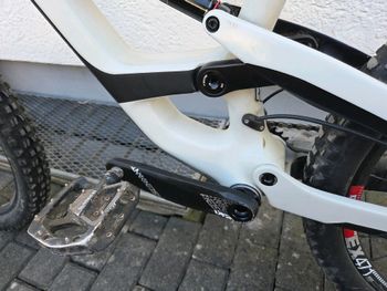 Used YT Industries CAPRA Pro 2020 2020 Mountainbike, White, 27.5 — image 14 of 15