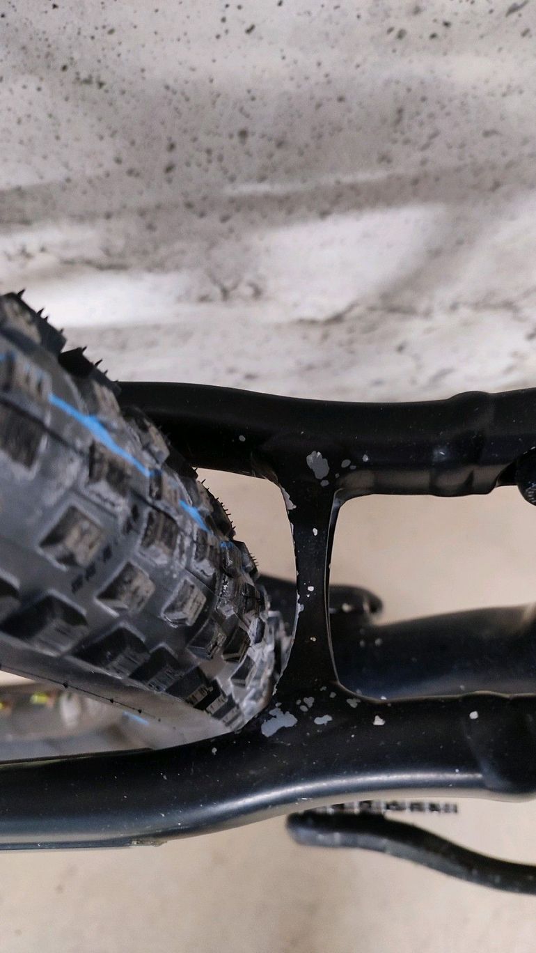 Specialized Comp M5 2017 Mountainbike de segunda mano, Negro — imagen 4 de 5
