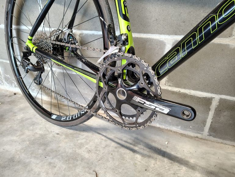 Used Cannondale Synapse Shimano 105 2018 Road & Gravel, Green — image 4 of 6