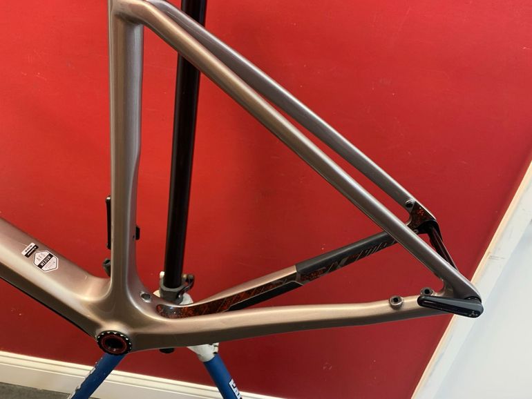 Used Argon 18 Dark Matter 2022 Road & Gravel, Light Gray — image 11 of 18