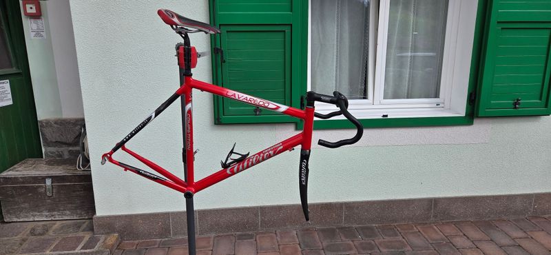 Used Wilier Lavaredo Frameset 2000 Road & Gravel, Red — image 1 of 5