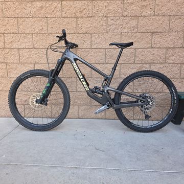 Used Santa Cruz MEGATOWER S / Carbon C 2024 2024 Mountainbike, Black, 29 — image 2 of 27
