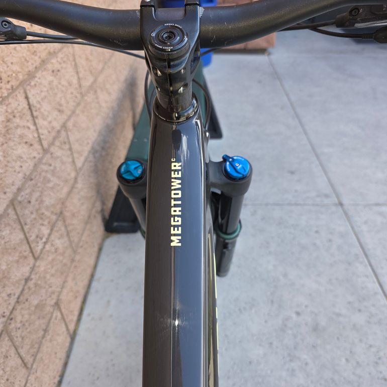Used Santa Cruz MEGATOWER S / Carbon C 2024 2024 Mountainbike, Black, 29 — image 11 of 27