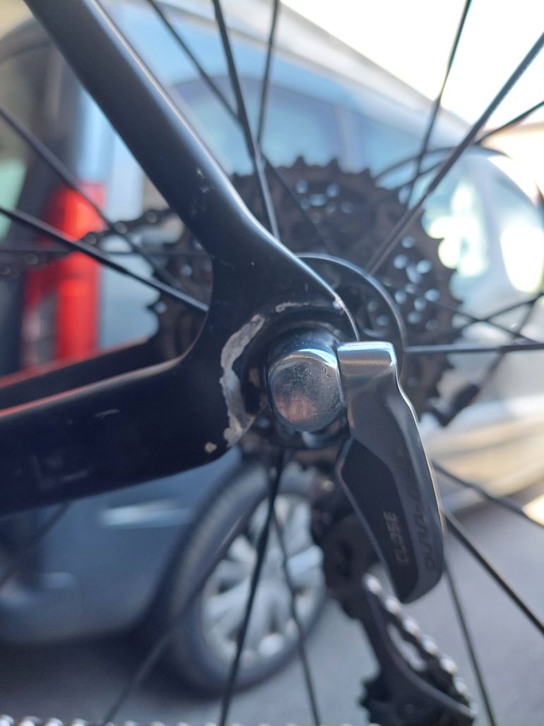 Used Specialized Roubaix Shimano 105 2012 Road & Gravel, Black — image 5 of 5