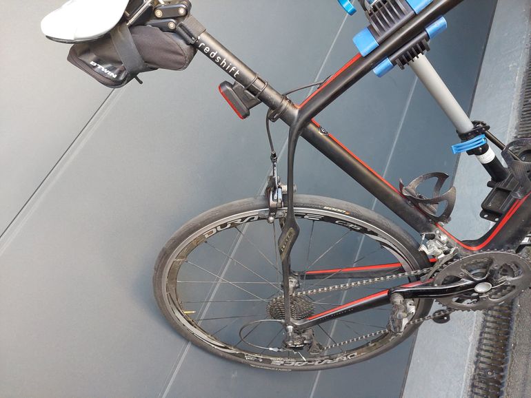 Used Specialized Roubaix Shimano 105 2012 Road & Gravel, Black — image 2 of 5
