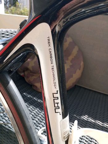 Used Trek Madone Shimano Ultegra 2013 Road & Gravel, White — image 8 of 10