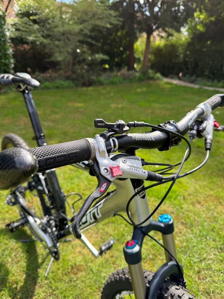 Used Scott Genius MC-20 2005 Mountainbike, Black — image 5 of 5