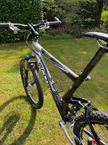 Used Scott Genius MC-20 2005 Mountainbike, Black — image 2 of 5
