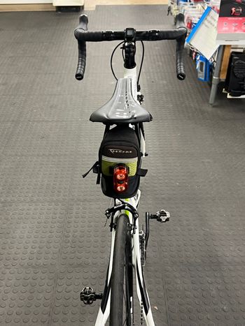 Used Cannondale Cannondale Synapse 5 Women's Carbon Road Bike 2013 Road & Gravel, White — image 3 of 6