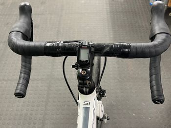 Used Cannondale Cannondale Synapse 5 Women's Carbon Road Bike 2013 Road & Gravel, White — image 2 of 6