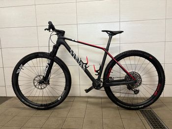 Used Canyon Exceed CF SLX 9 2022 2022 Mountainbike, Black, 29 — image 2 of 16