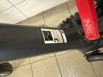 Used Canyon Exceed CF SLX 9 2022 2022 Mountainbike, Black, 29 — image 10 of 16