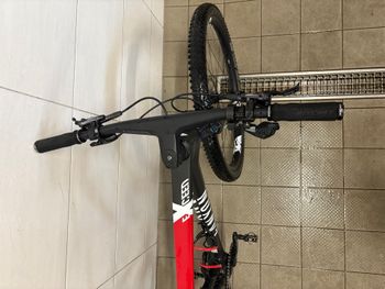 Used Canyon Exceed CF SLX 9 2022 2022 Mountainbike, Black, 29 — image 16 of 16