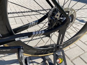 Brugt Eddy Merckx 525 Shimano Dura Ace Di2 2022 Road & Gravel — billede 12 af 18