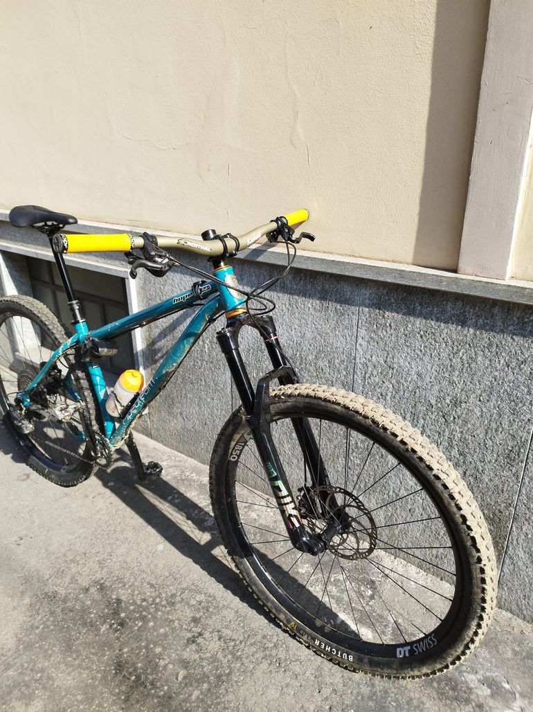 Used Pipedream Cycles Moxie 2022 Mountainbike, Blue — image 4 of 6