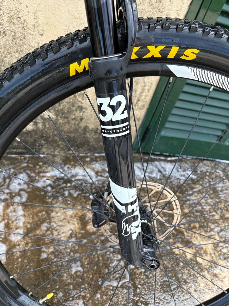 Used Scott Spark RC 900 Team 2018 2018 Mountainbike, Negro — image 5 of 7
