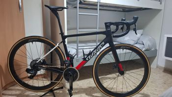 Wilier GARDA SRAM RIVAL AXS 12S 2022 2022 Road & Gravel de segunda mano