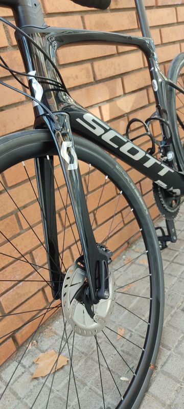 Tweedehands Scott Foil 20 2020 2020 Road & Gravel — afbeelding 8 van 12
