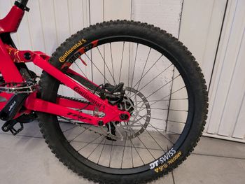 Used GT Fury 2024 Mountainbike, Red — image 9 of 9