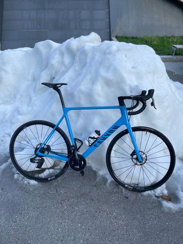Brugt Canyon Ultimate CF SL 8 Disc eTap 2022 2022 Road & Gravel — billede 4 af 4