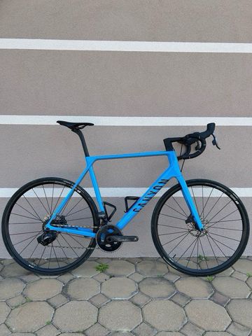 Brugt Canyon Ultimate CF SL 8 Disc eTap 2022 2022 Road & Gravel — billede 2 af 4