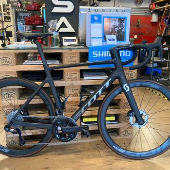 Used Scott Ultimate 2024 Road & Gravel, Black — image 7 of 7