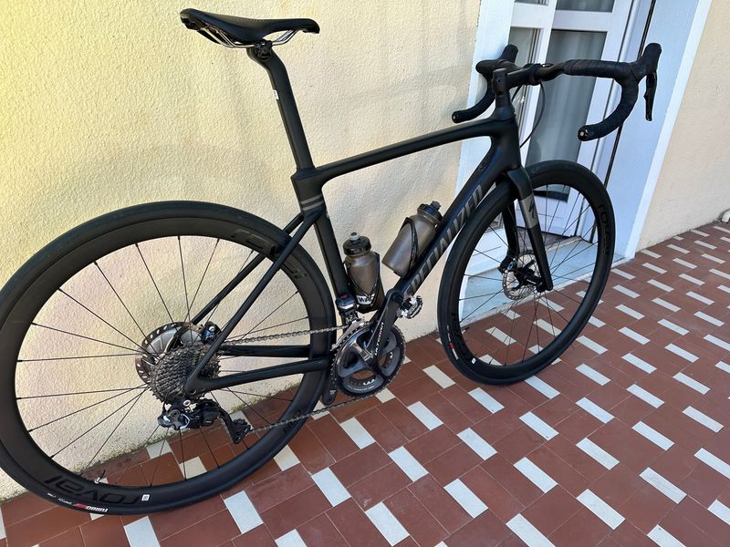 Tweedehands Specialized Roubaix Expert 2020 2020 Road & Gravel — afbeelding 1 van 14