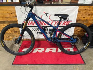 Gebrauchtes Pivot Shuttle SL Pro X01 2022 2022 Mountainbike, Blau, 29 — Bild 2 von 5