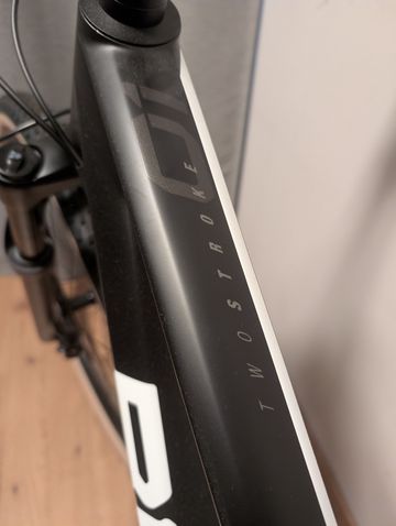 Tweedehands BMC Twostroke 01 FIVE 2023 2023 Mountainbike — afbeelding 1 van 6