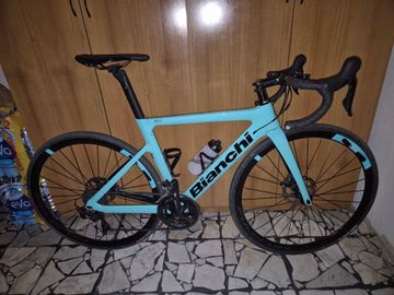 Used Bianchi Aria - 105 2022 2022 Road & Gravel, Blue — image 2 of 5