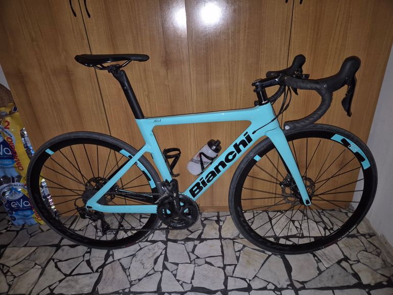 Bianchi Aria - 105 2022 2022 Road & Gravel de segunda mano, Azul — imagen 2 de 5