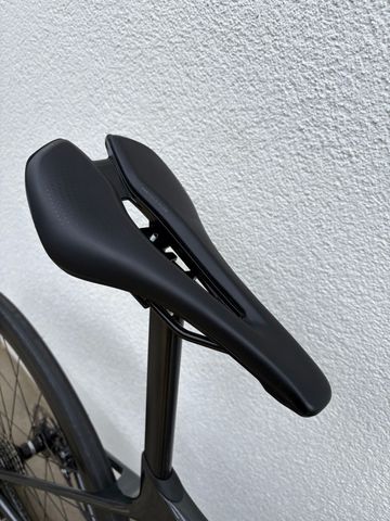 Gebrauchtes Giant TCR Advanced Disc 1+ Pro Compact 2022 2022 Road & Gravel, Hellgrau — Bild 10 von 29