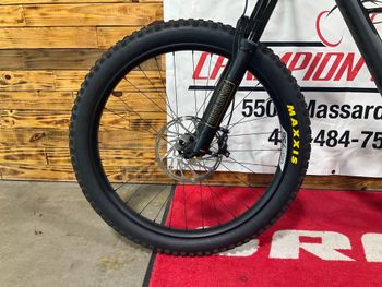 Used Specialized S-Works Enduro 27.5 2018 2018 Mountainbike, Hellgrau, 27.5 — image 4 of 5