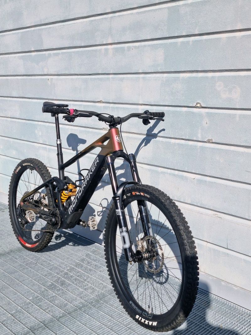 Mondraker DUNE XR 2024 2024 Mountainbike de segunda mano, Negro — imagen 1 de 5