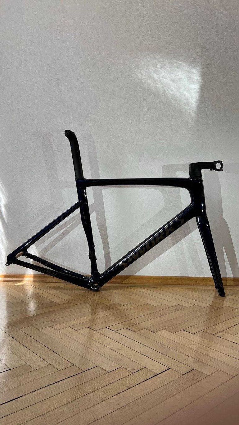 Used Specialized S-Works Tarmac SL7 Frameset 2023 Road & Gravel — image 3 of 17